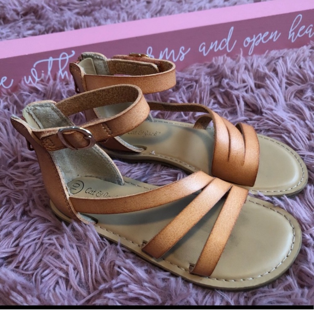 Little girls size 10 sandals